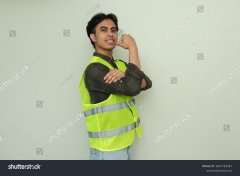 <b>耐磨地坪施工服务</b>